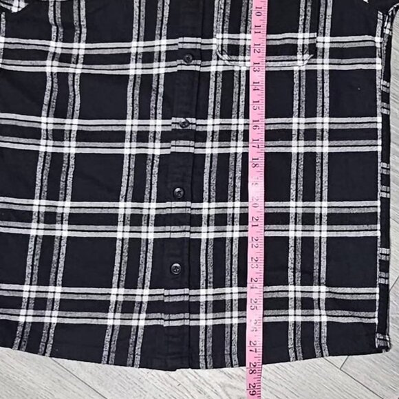 Hollister Men’s Flannel Shirt Medium Black White Plaid Button Front Long Sleeve - Picture 7 of 9